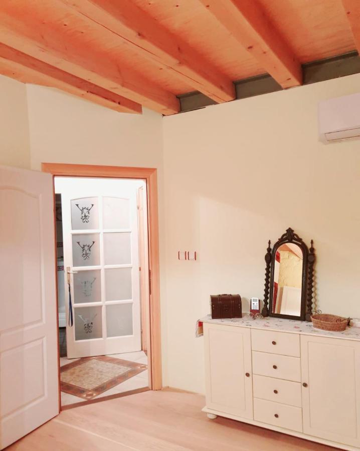 Hvar Heart Heritage Apartment สตารีกราด ภายนอก รูปภาพ